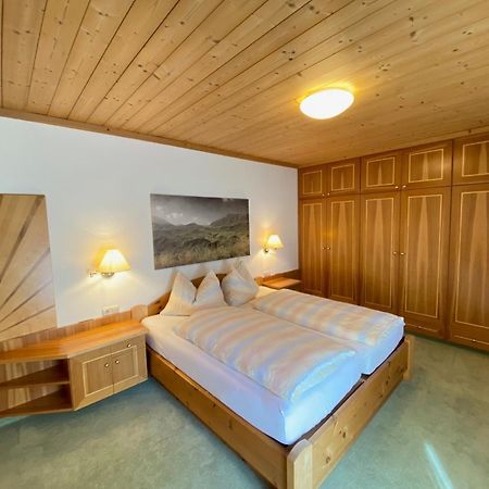 Pension Gabi Saalbach-Hinterglemm Exterior foto
