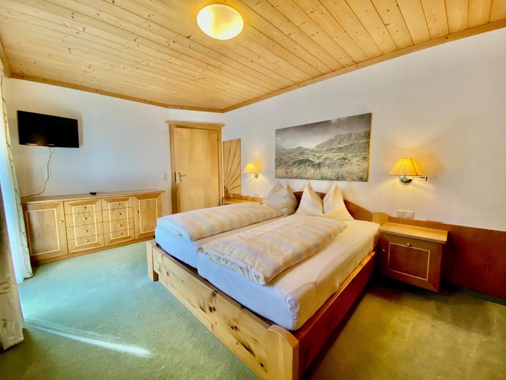 Pension Gabi Saalbach-Hinterglemm Exterior foto